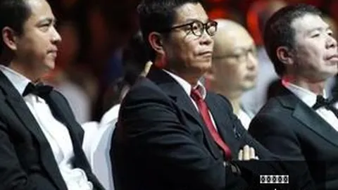 独家：勇士队全力争取库里，不惜开出任意合同